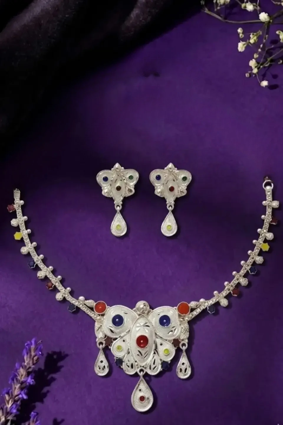 Pure Silver, Timeless Beauty