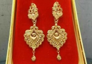 Golden Earrings, Endless Elegance