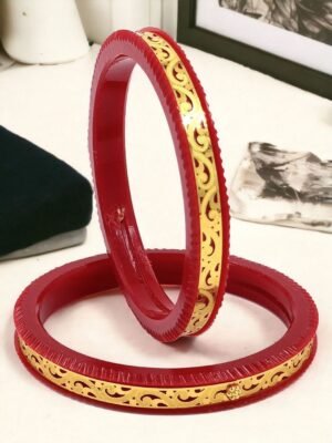 A Classic Tradition in Gold Pola