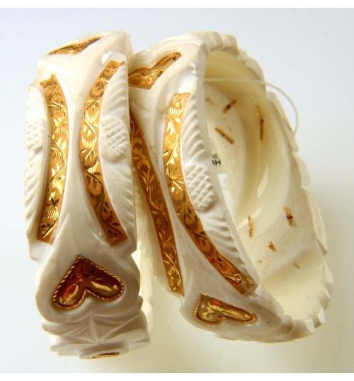 Celebrate Bengali Tradition in Gold