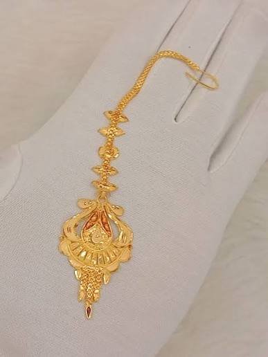 Mangtika, A Classic Bengali Bridal Grace