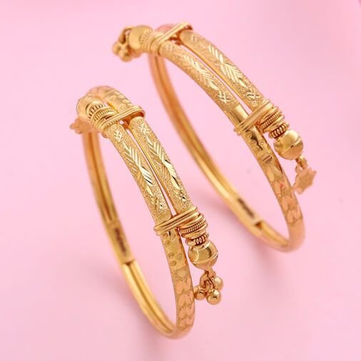 22K Gold Diamond-Cut Kada Bangles (Set of 2)