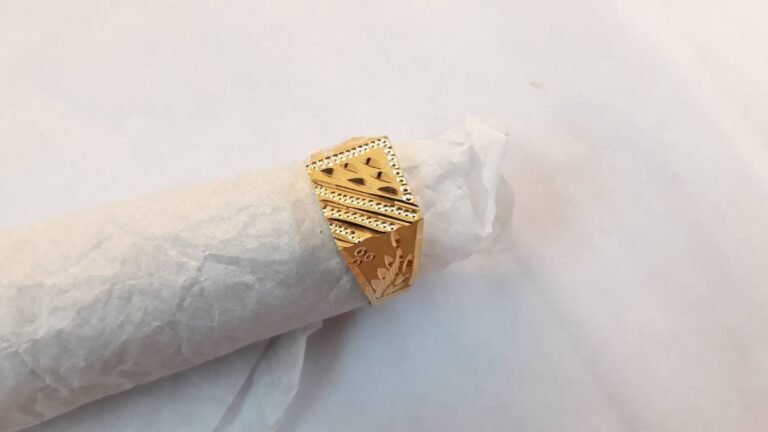 22K Gold Diamond-Cut Band Ring for Kids